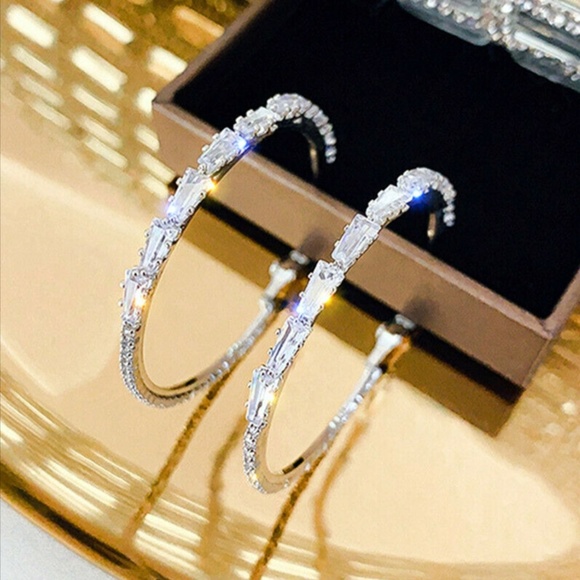 Jewelry - New 925 Silver White Sapphire Hoop Earrings, NICE EARRINGS, CUTE EARRINGS